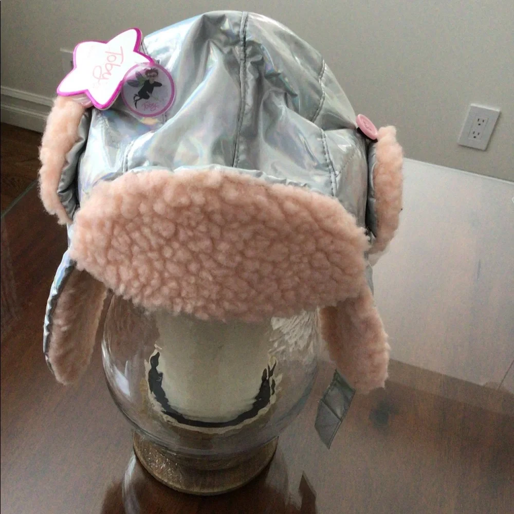NWT Girls 2-4 Years Fleece & Silver Trapper Warm & Soft Winter Hat